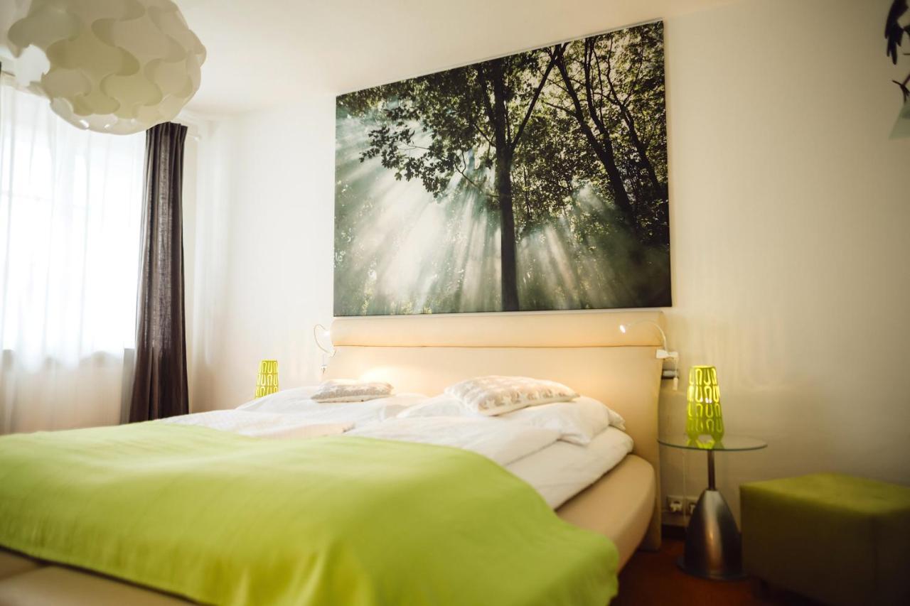 Das Hotel Stern, B&B Kg - Digital & Contactless Check-In Sankt Gilgen Exterior photo